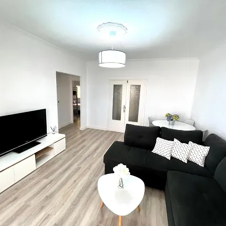 Apartment Lanzas Lzmrc